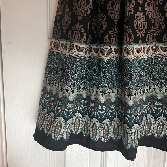 Modcloth, Yellow Star: Blue and Black Paisley High Neck Twirly Dress, Size M - Picture 2 of 5